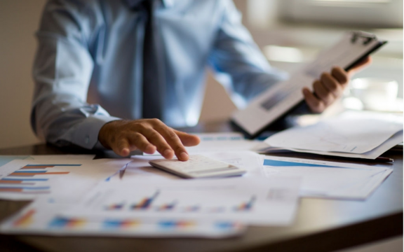 Cloud Accounting vs. Traditional Accounting
