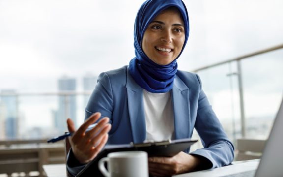 What Is the Difference Between Accountants and Bookkeepers?